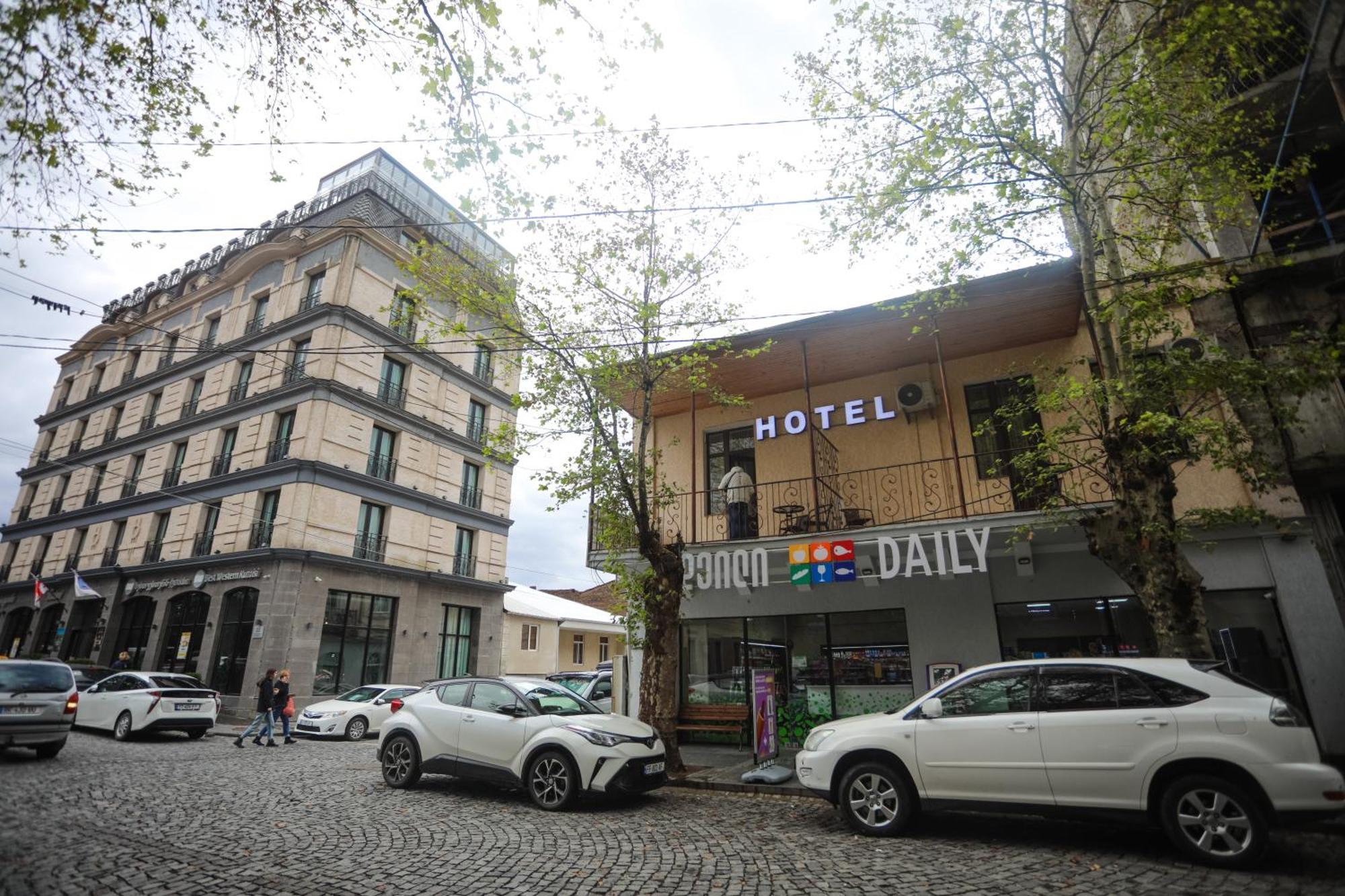 Sayulia Kutaisi Exteriör bild